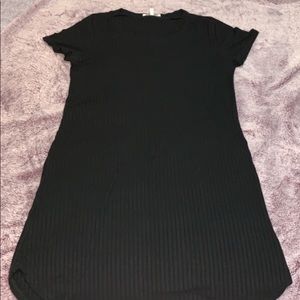 Ribbed black dress